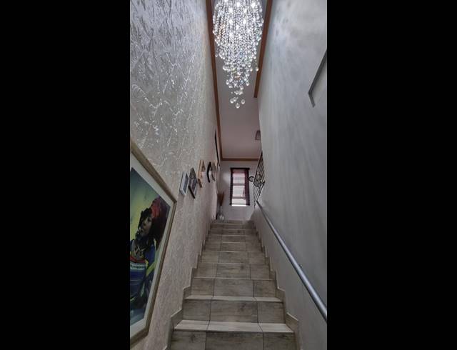 3 BEDROOM HOUSE FOR SALE IN THATCHFIELD